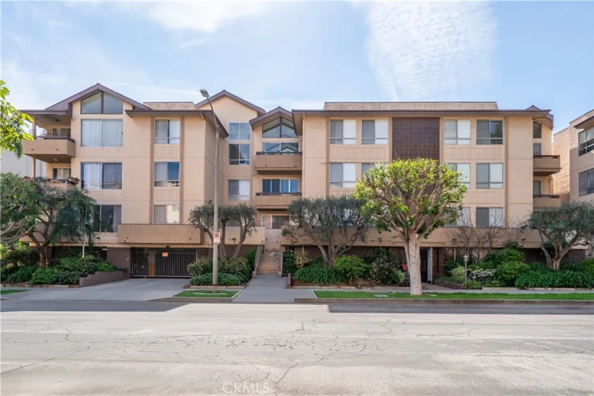 1509 Greenfield Avenue #106 photo 26