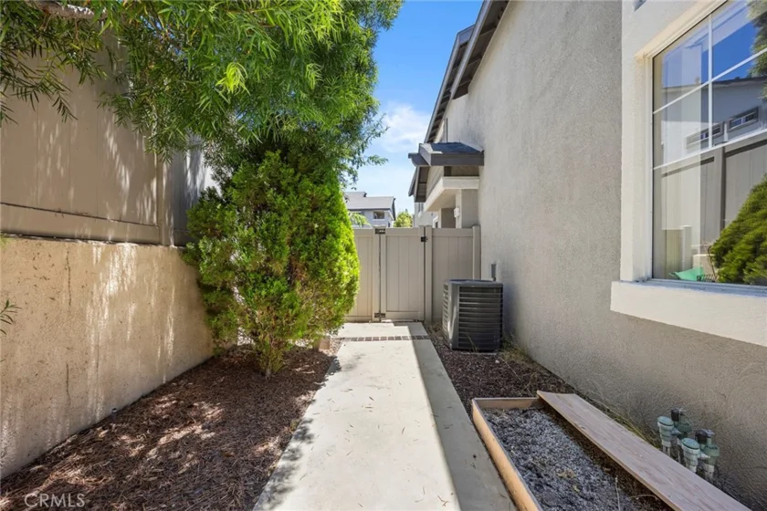 3423 E White Chapel Court #E photo 27