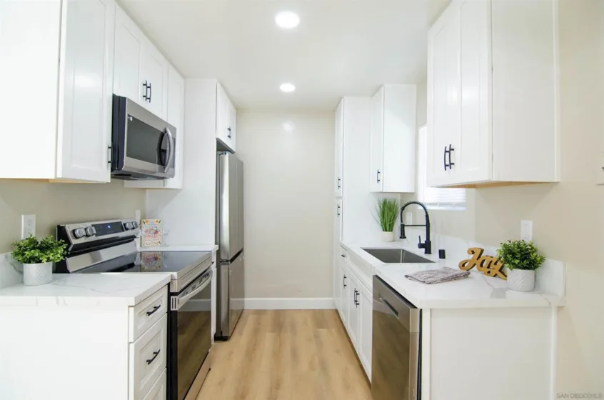 11189 Kelowna Road #50 photo 1