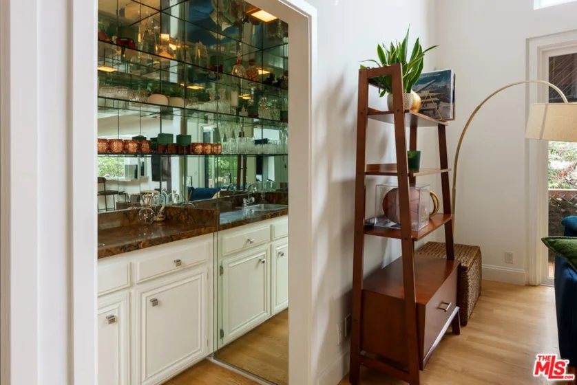 1557 S Beverly Glen Boulevard #310 photo 3