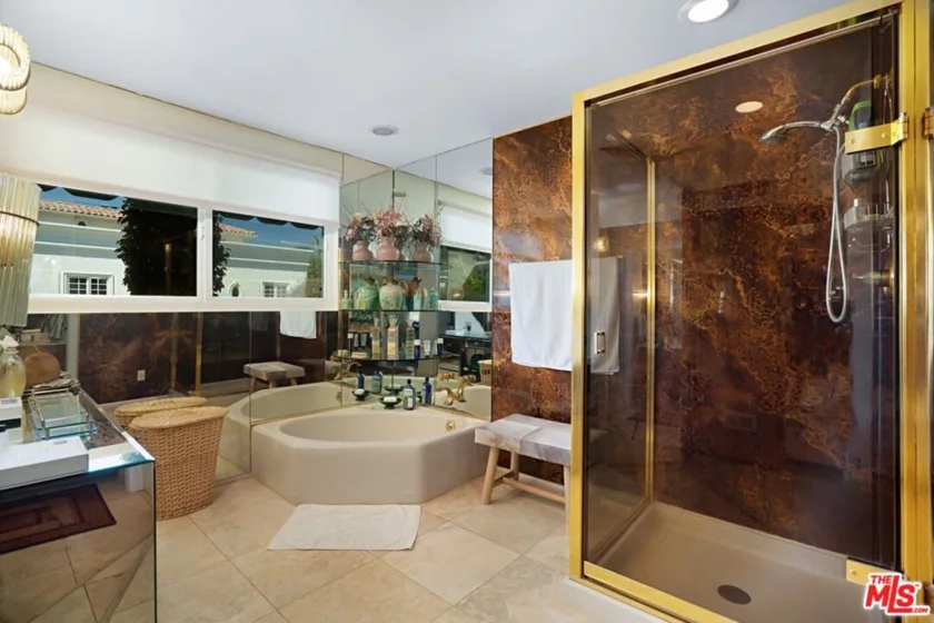 9330 Clifton Way #105 photo 4