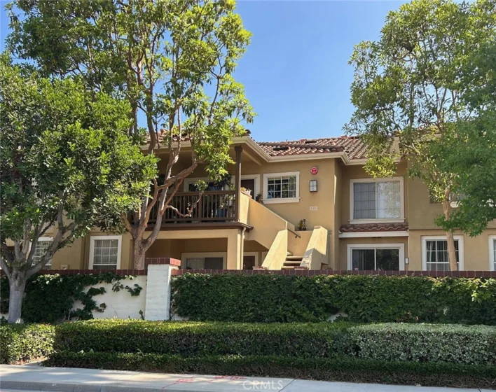 145 Gallery Way photo 1
