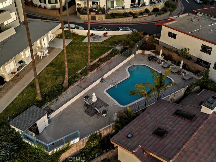 420 Monterey Lane #R17 photo 36