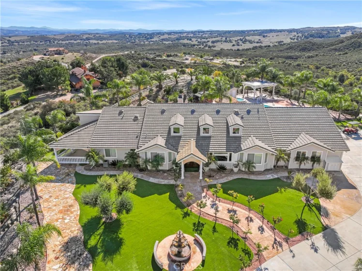 35751 Avenida La Cresta photo 2