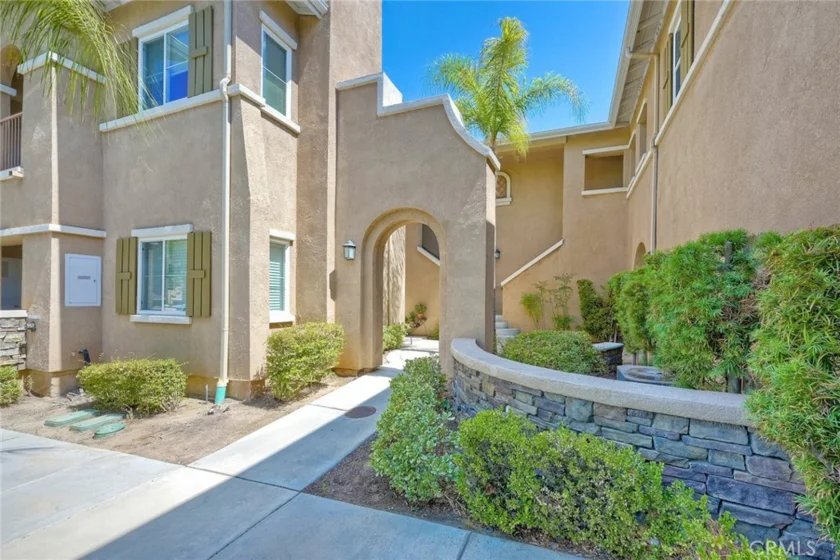 26384 Arboretum Way #705 photo 1