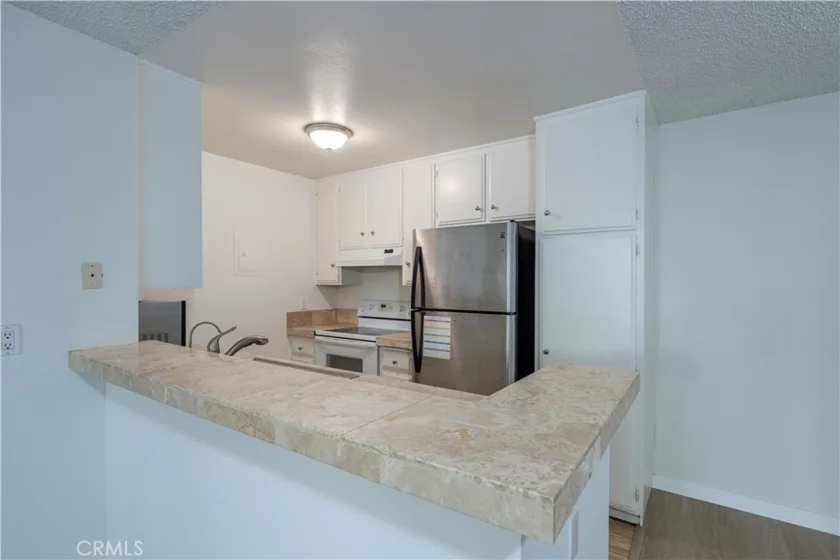 2511 W Sunflower #L3 photo 9