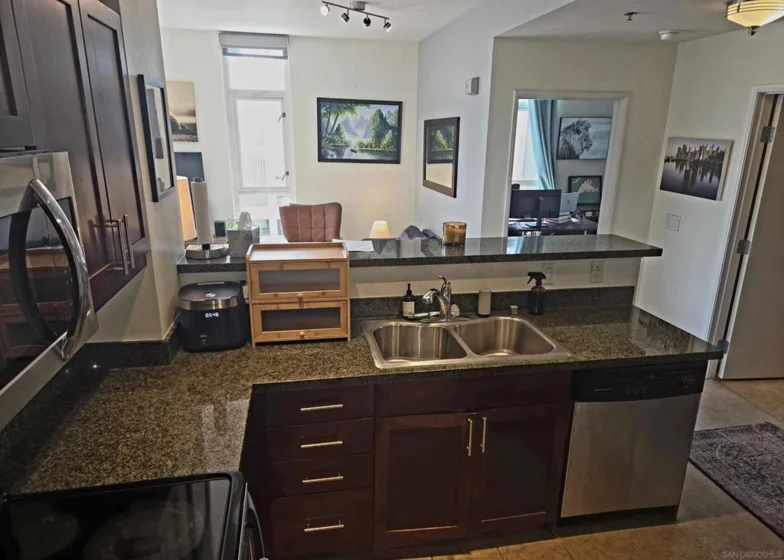 427 9th Avenue #403 photo 7