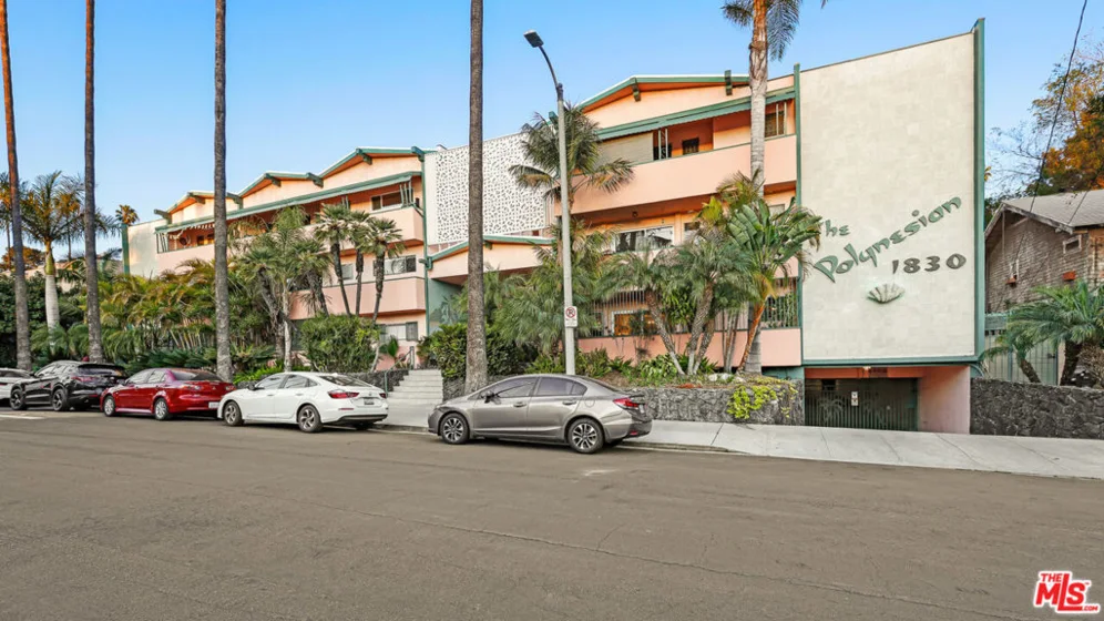 1830 Taft Avenue #208 photo 1
