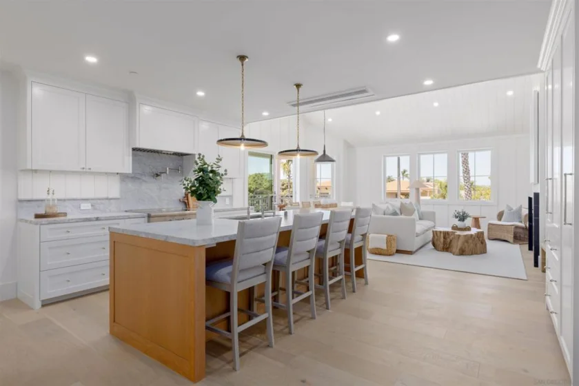 747 Orange Avenue #303 photo 6