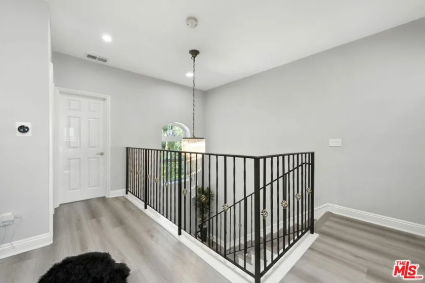 23971 De Ville Way photo 17
