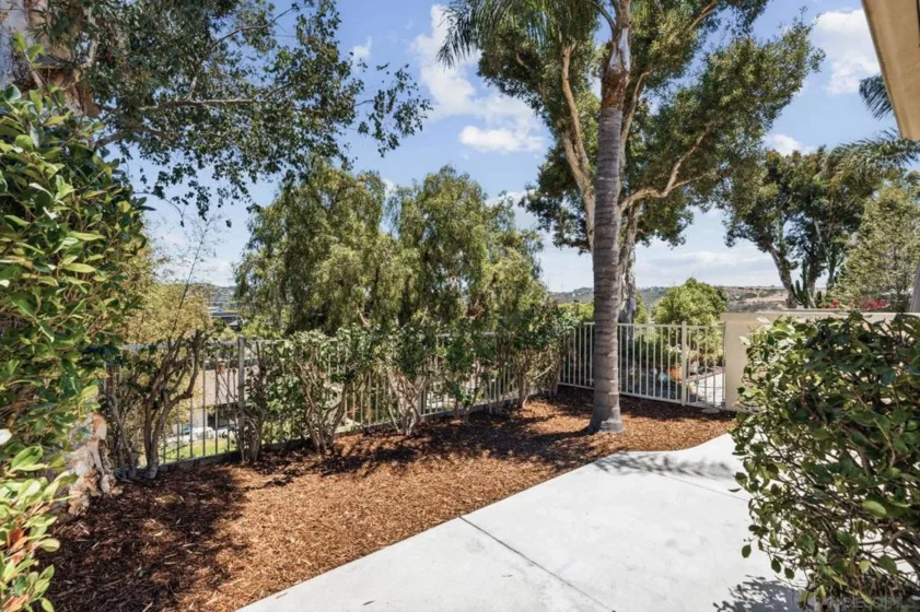 4849 Flying Cloud Way photo 8