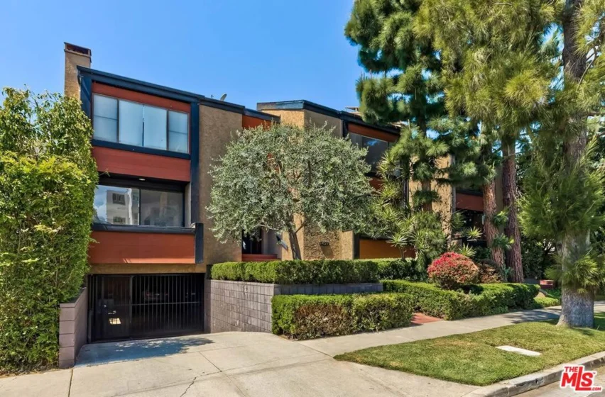 1427 S Bentley Avenue #C photo 21