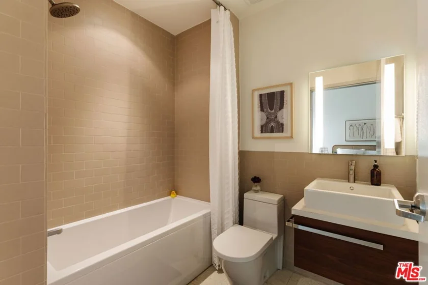 6735 Yucca Street #101 photo 22