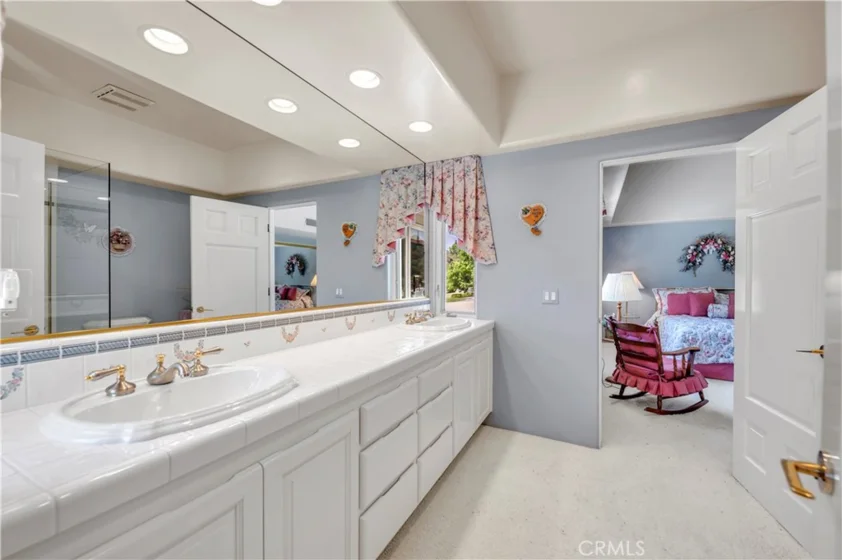 21410 Avenida De Arboles photo 43
