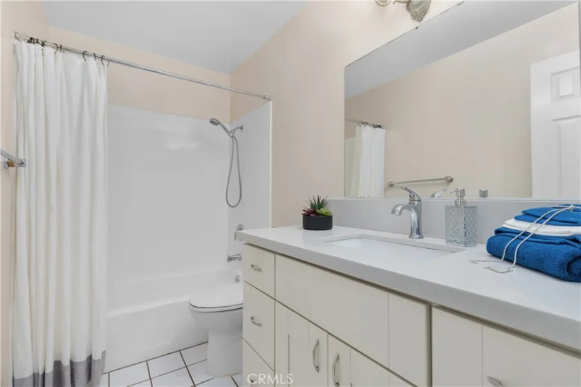 660 S Glassell Street #45 photo 10