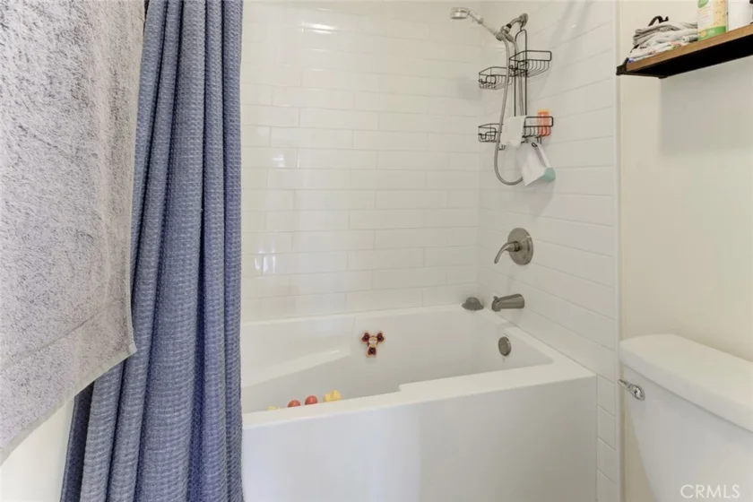 5334 Lindley Avenue #337 photo 35