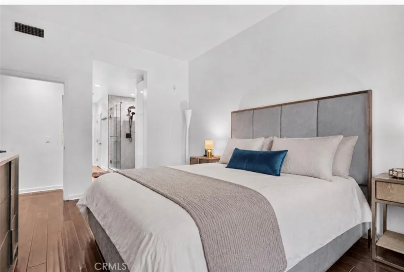 21 Gramercy #218 photo 27