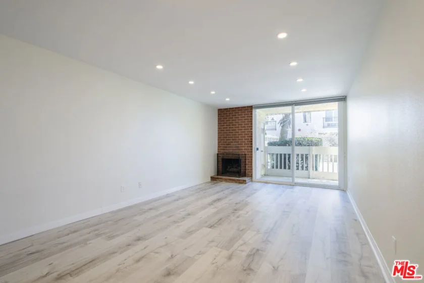 22 Navy Street #103 photo 5