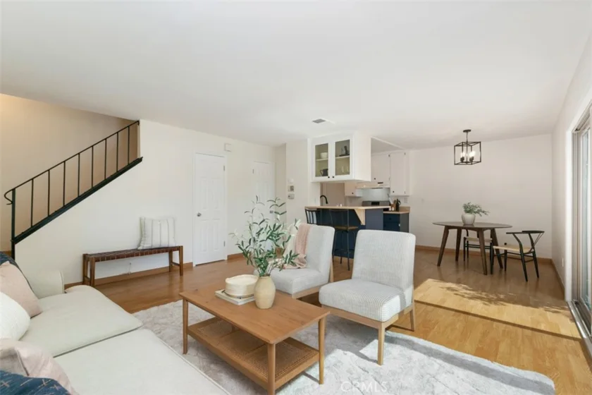 407 N Park Vista Street #A photo 1