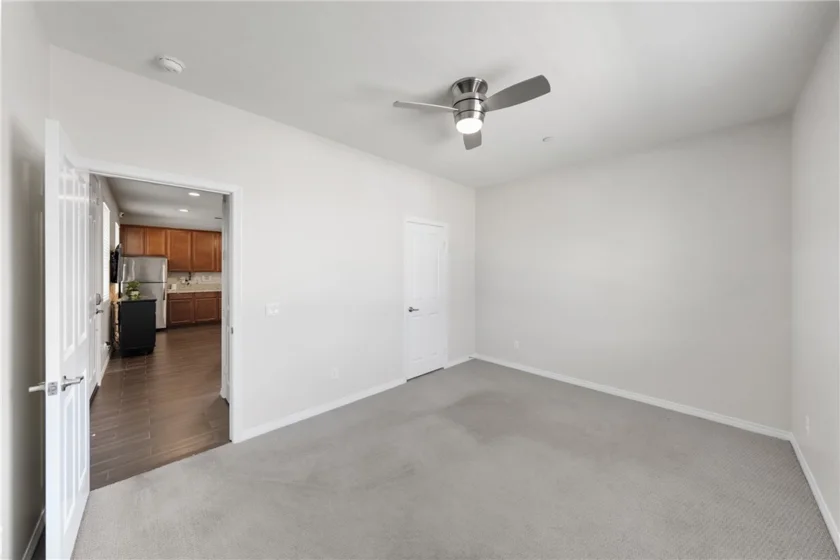 38079 Bella Rosa photo 14