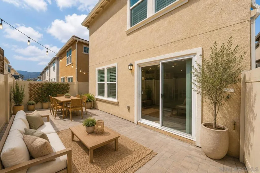 41917 Zafra Street photo 16