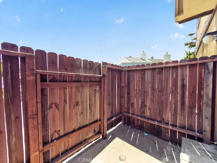 1381 S Walnut #2304 photo 25