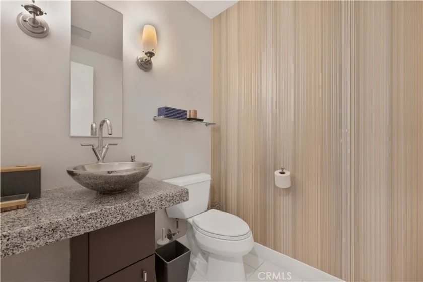 1100 Wilshire Boulevard #1707 photo 20