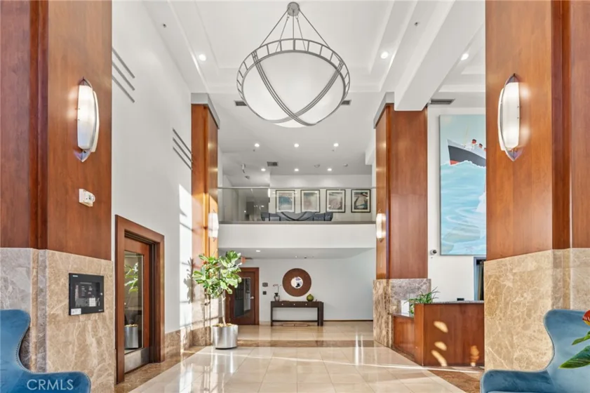 488 E Ocean #809 photo 40
