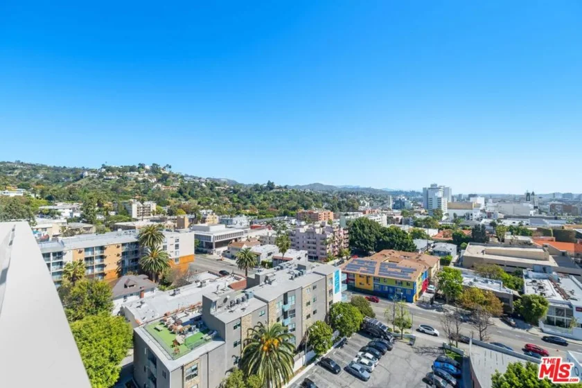 7135 Hollywood Boulevard #1210 photo 31