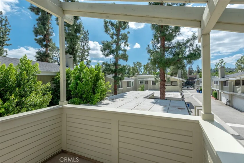 22139 Burbank Boulevard #7 photo 15
