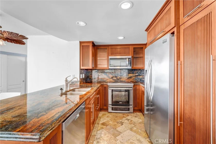 700 E Ocean #3107 photo 7