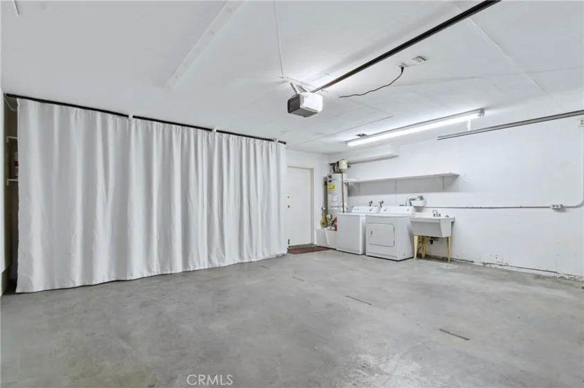 4249 Colfax Avenue #G photo 39