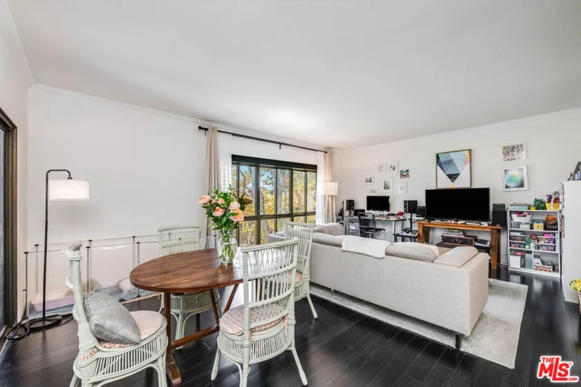 631 Wilcox Avenue #3F photo 4
