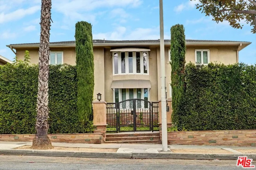 1346 N Crescent Heights Boulevard #1 photo 23