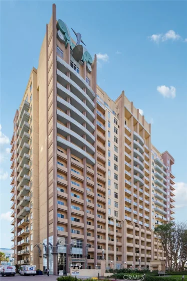 388 E Ocean Boulevard #709 photo 1