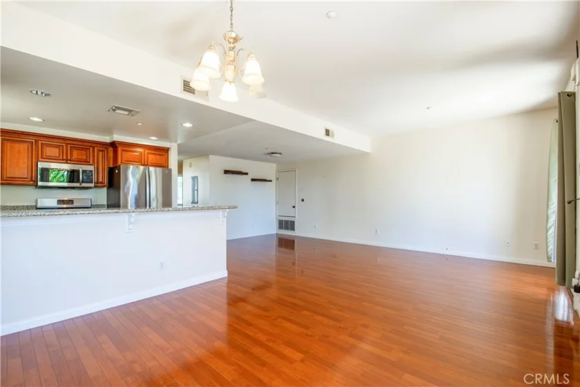 1448 N Fair Oaks Avenue #Unit 107 photo 12