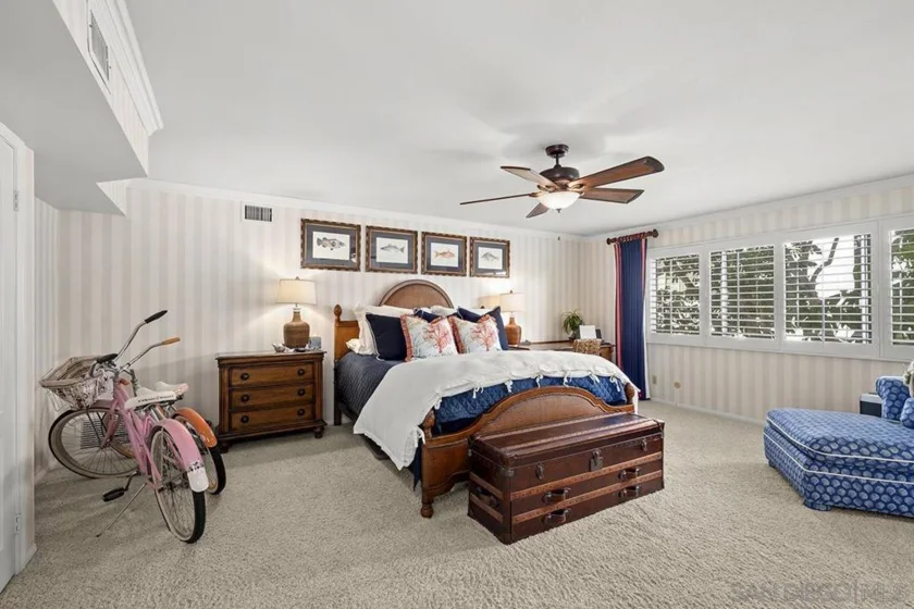 3828 Riviera Drive #2B photo 30