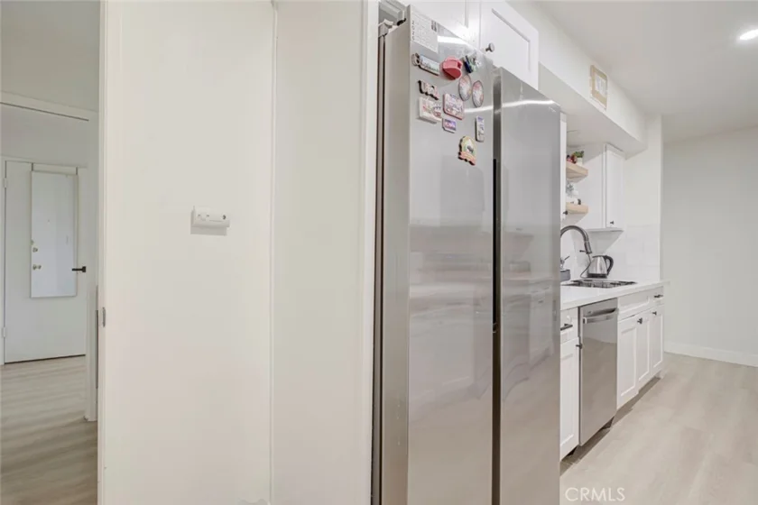 5411 Tyrone Avenue #203 photo 10