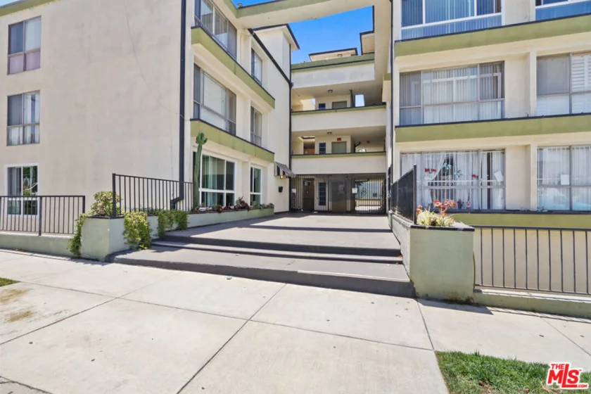 500 Evergreen Street #306 photo 11