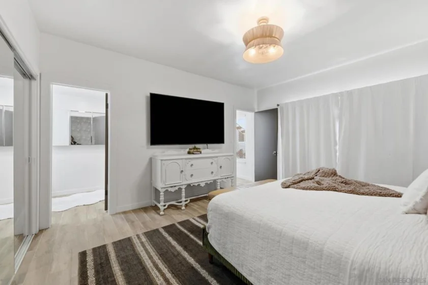 404 Bonair Street photo 21