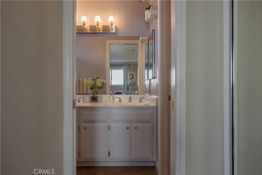 1919 E Beverly Way #113 photo 13