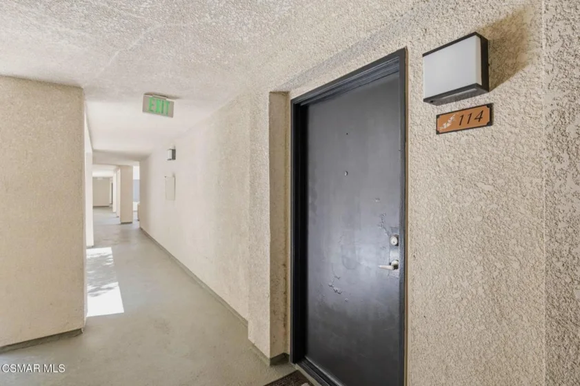 5530 Owensmouth Avenue #114 photo 22