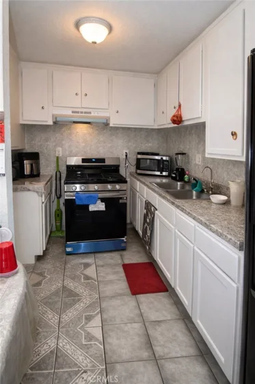 1001 E Grant #F4 photo 15