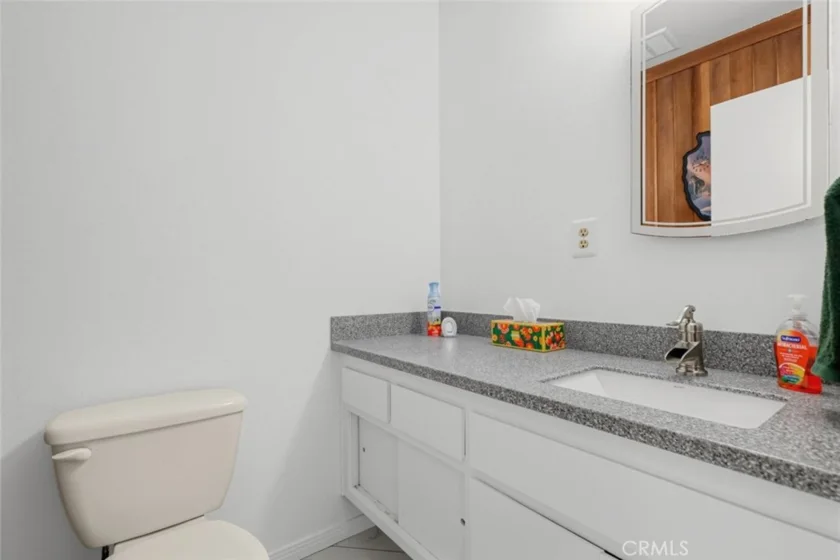 7043 Fulton Way photo 22