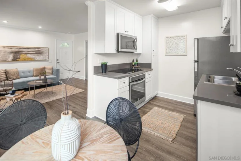 8581 Villa La Jolla Drive #N photo 17