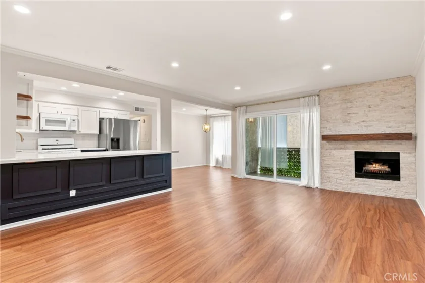 14159 Riverside Drive #103 photo 10
