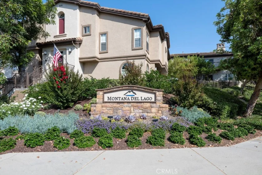 76 Montana Del Lago Drive photo 1