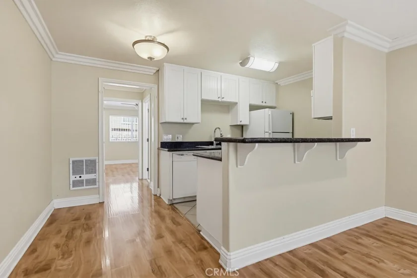1720 Newport Avenue #2 photo 18