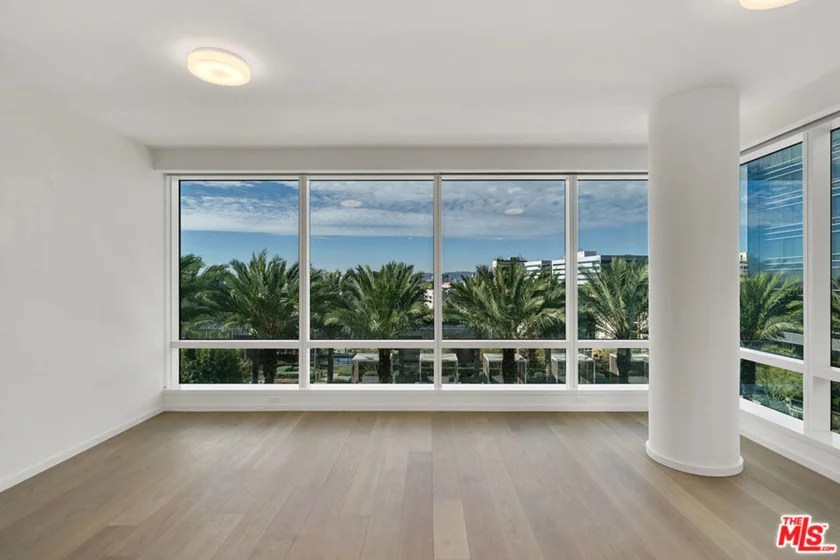 877 Francisco Street #1602 photo 3