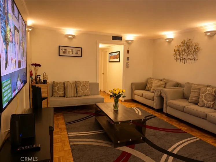 5349 Newcastle #34 photo 15